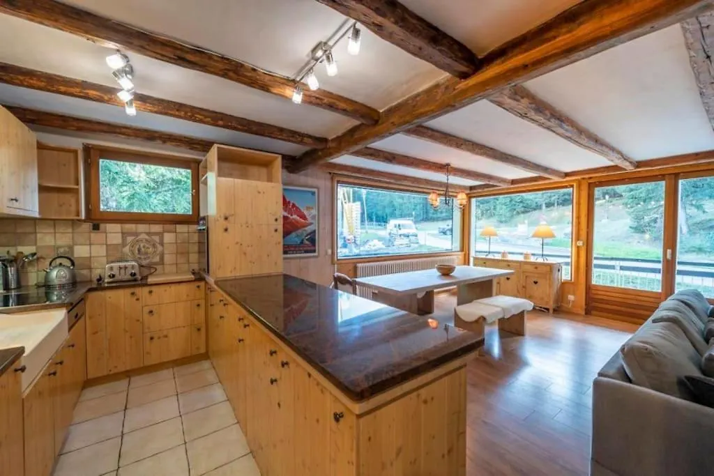 Chalet Des Ecureuils - Grand Chalet Familial Proche Des Pistes Avec Parking Courchevel